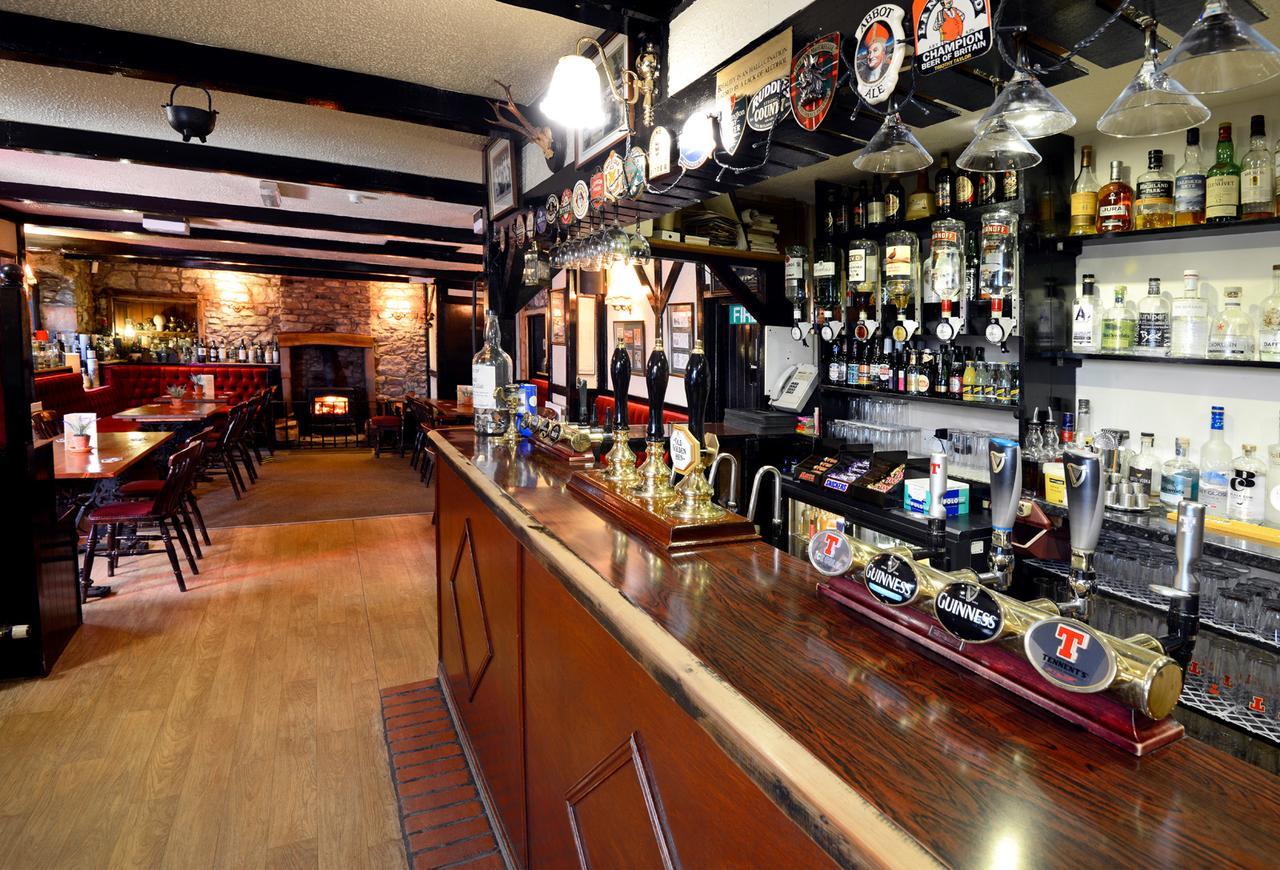 The Farmers Inn ダンフリーズ エクステリア 写真